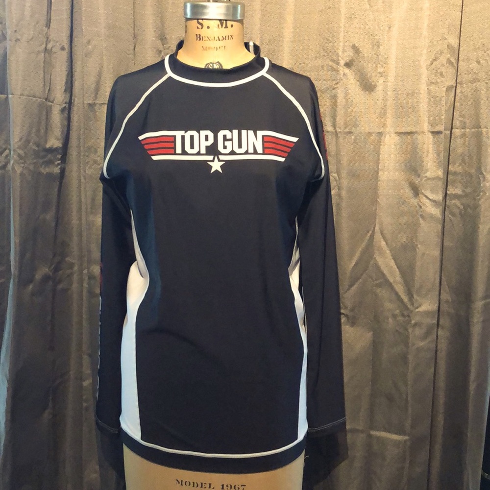 Top Gun rash guard NWT. Size M